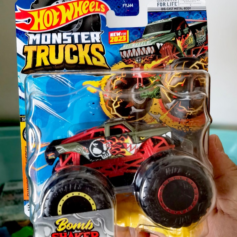 Hot Wheels Car Monster Trucks - Conjunto de caminhões monster 2025, rodas
